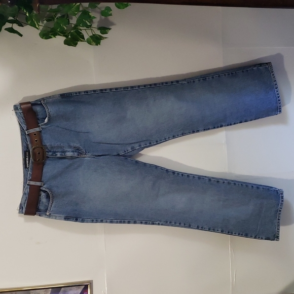 Express Bootcut Jean's - Picture 2 of 9